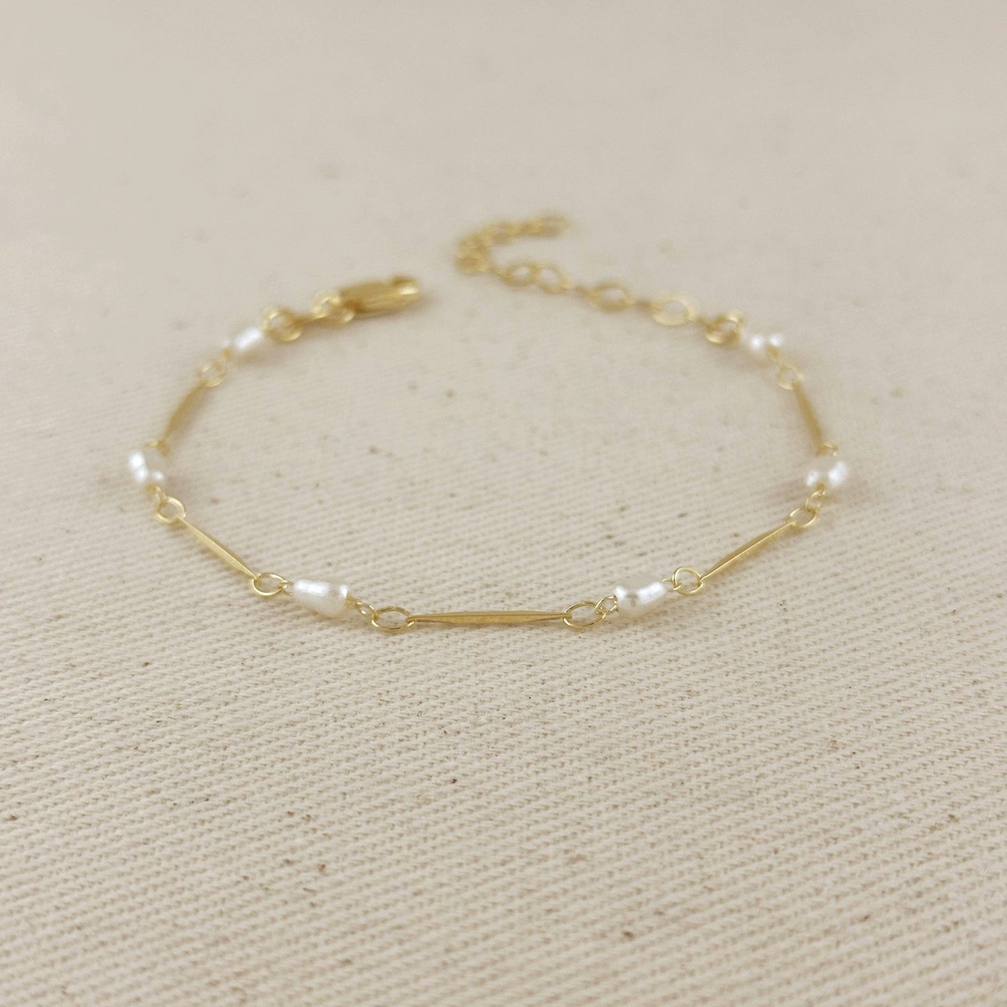 18k Gold Filled Pearl Bead & Straw Bracelet