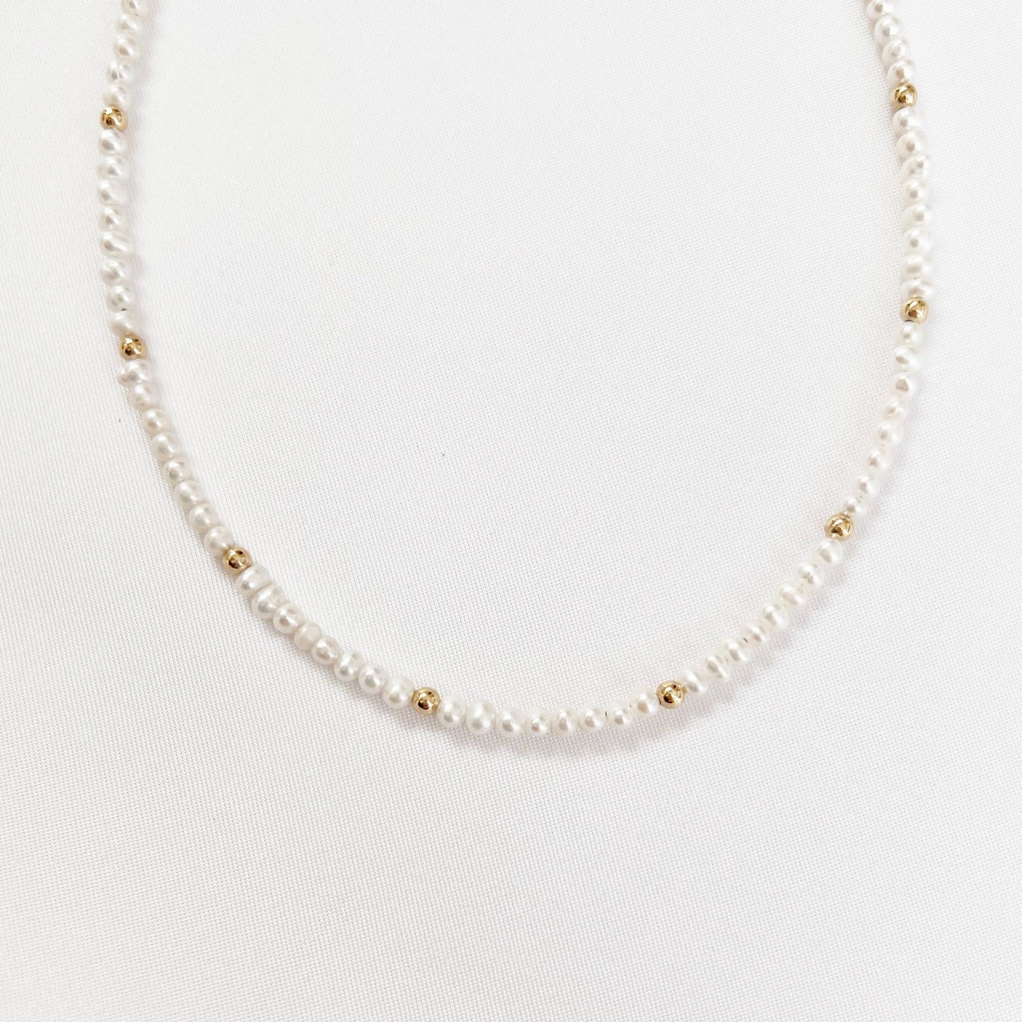 Dainty Freshwater Pearl Choker Necklace Gold Filled