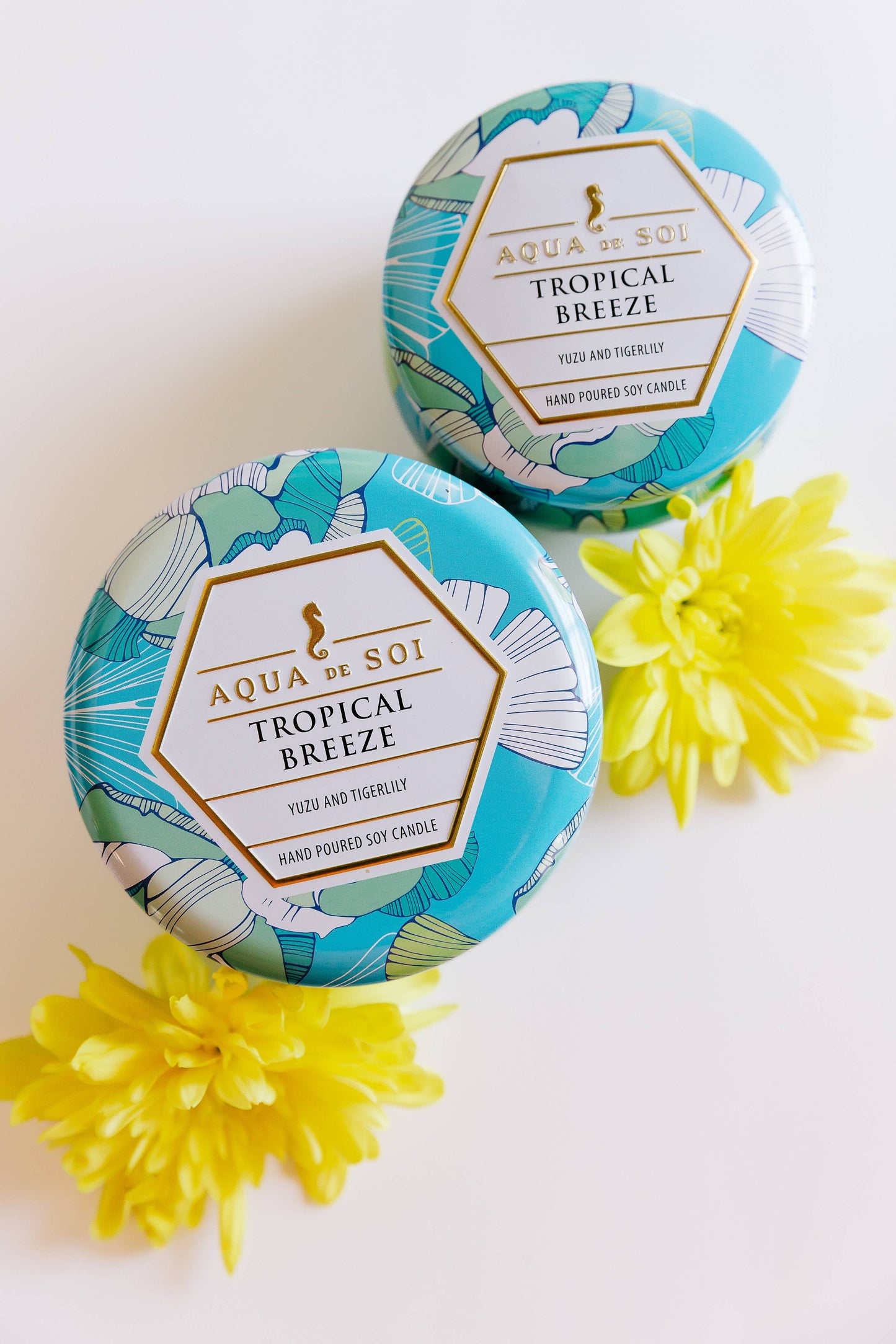 Tropical Breeze 9oz Aqua De Soy Candle Tin