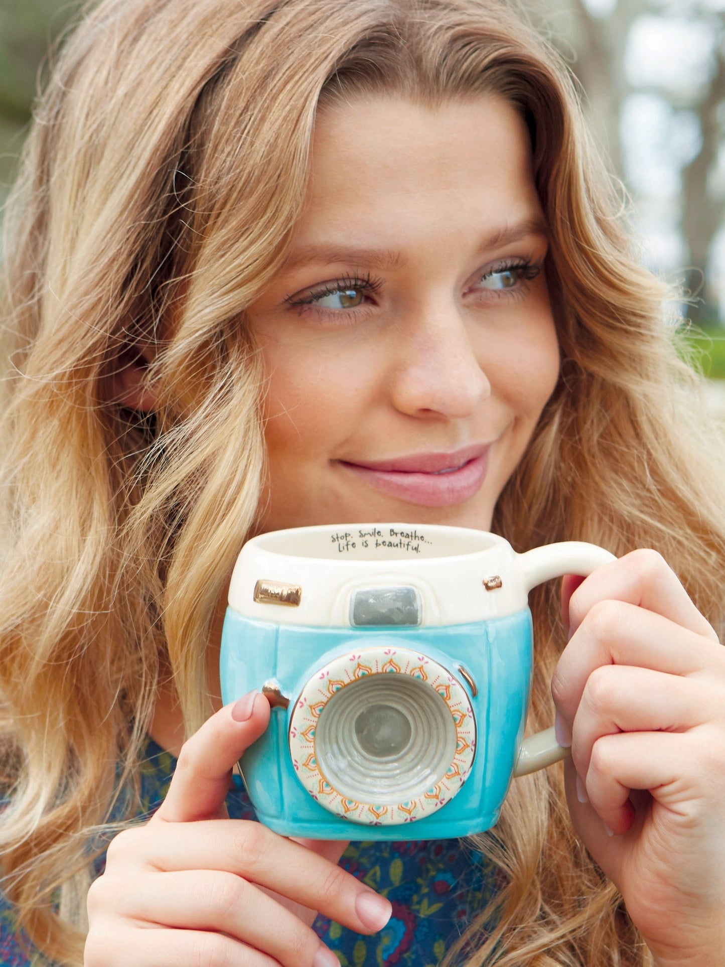 Folk Mug Camera