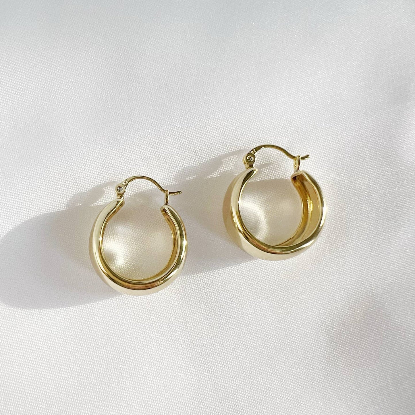 Noah Chunky Gold Filled Hoops Earrings