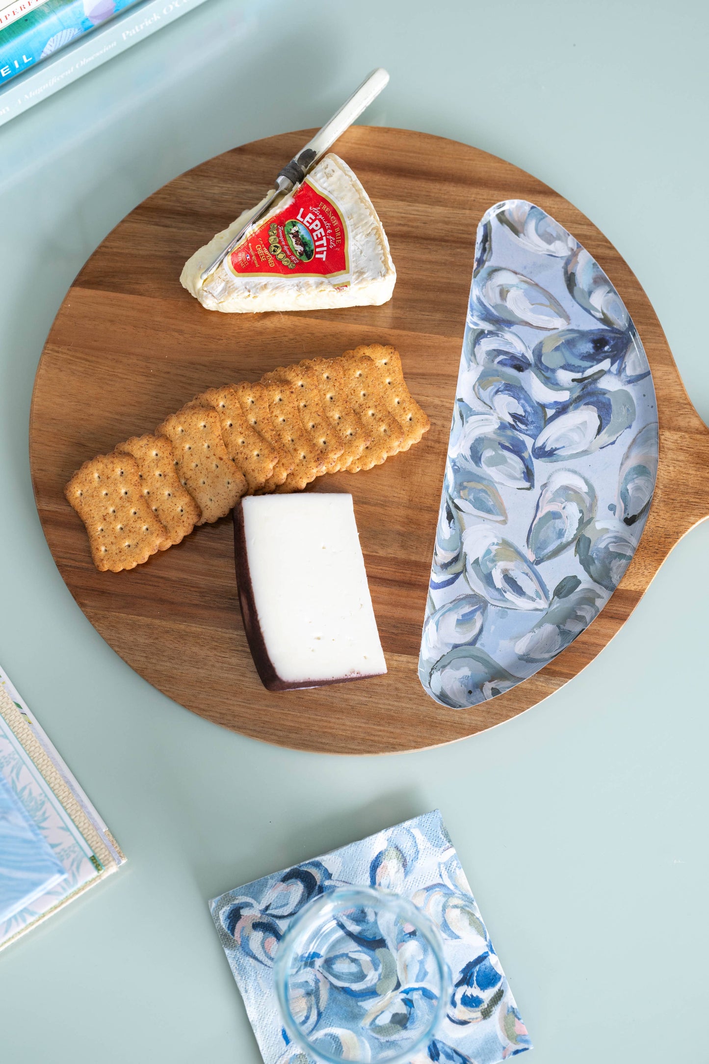 Wooden Serving Tray (Round) - Pewter Shells