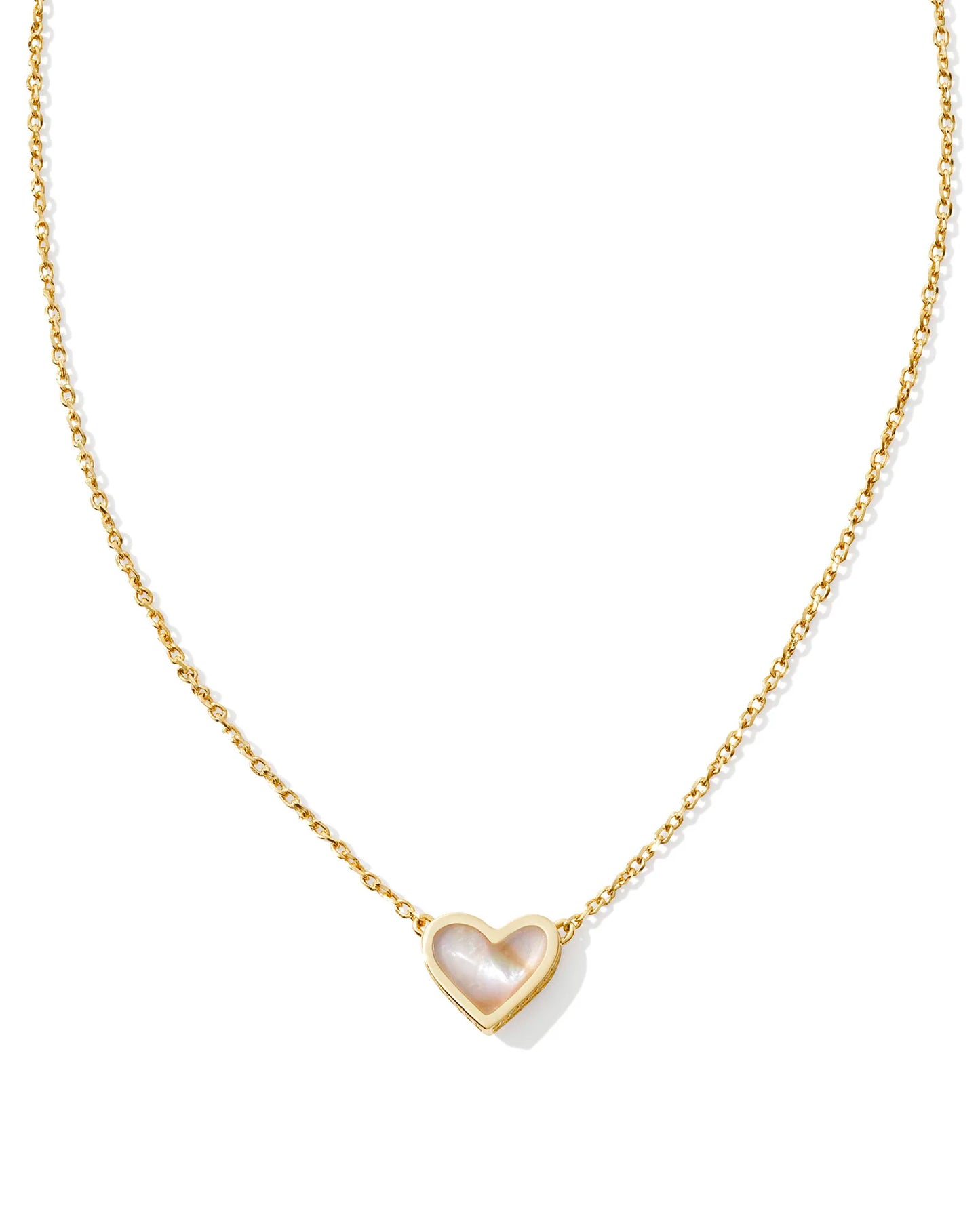 Framed Ari Heart Short Pendant Necklace