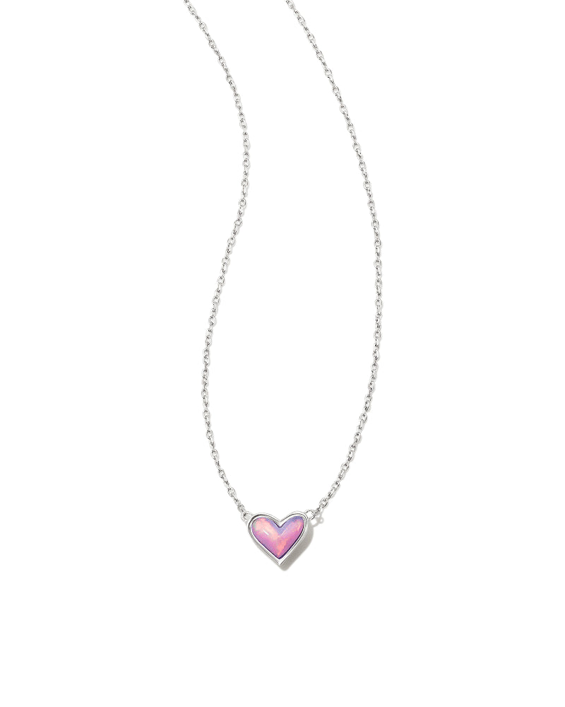 Framed Ari Heart Short Pendant Necklace